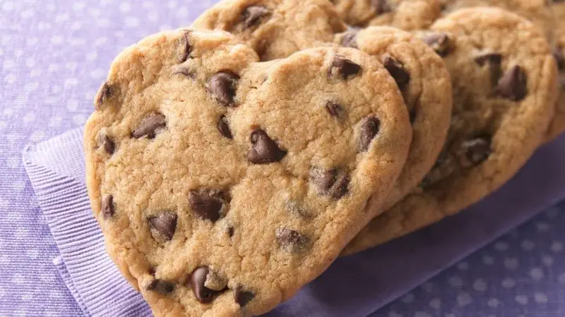 Heart-Shaped Chocolate Chip Cookies