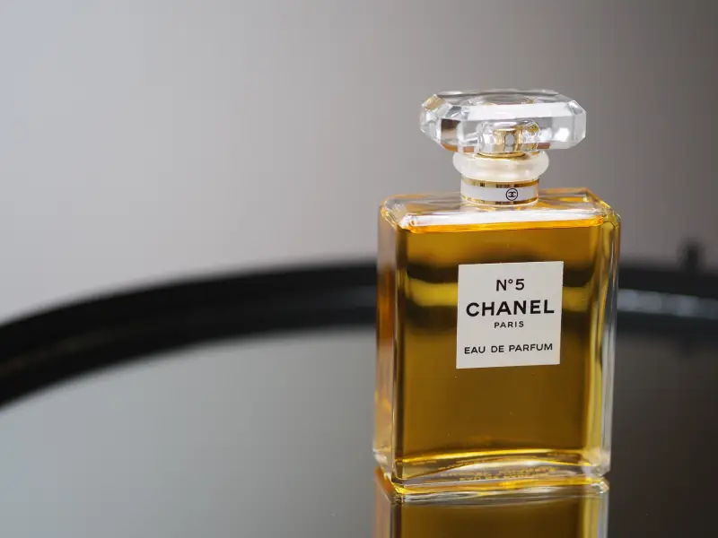 Chanel No. 5 (1921)