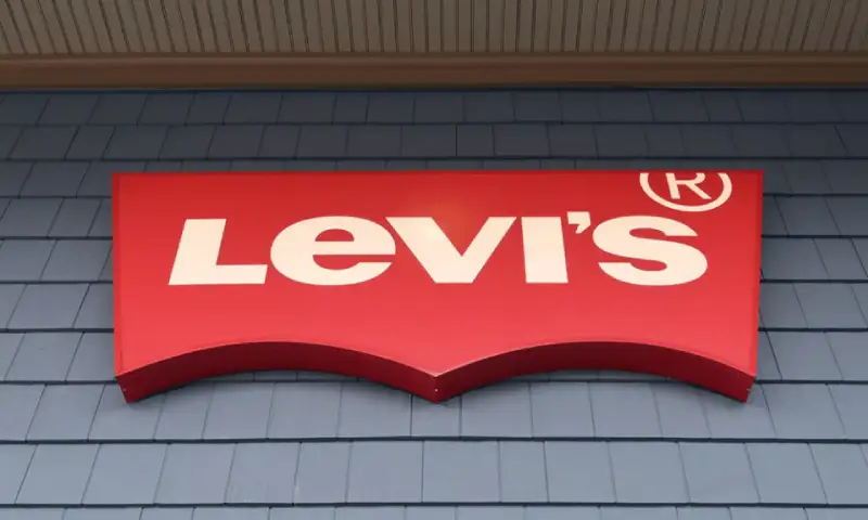 4. Levis