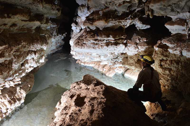 6.Wind Cave, USA 