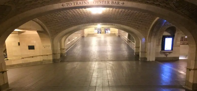 Grand Central Terminal Whispering Gallery—Manhattan, New York